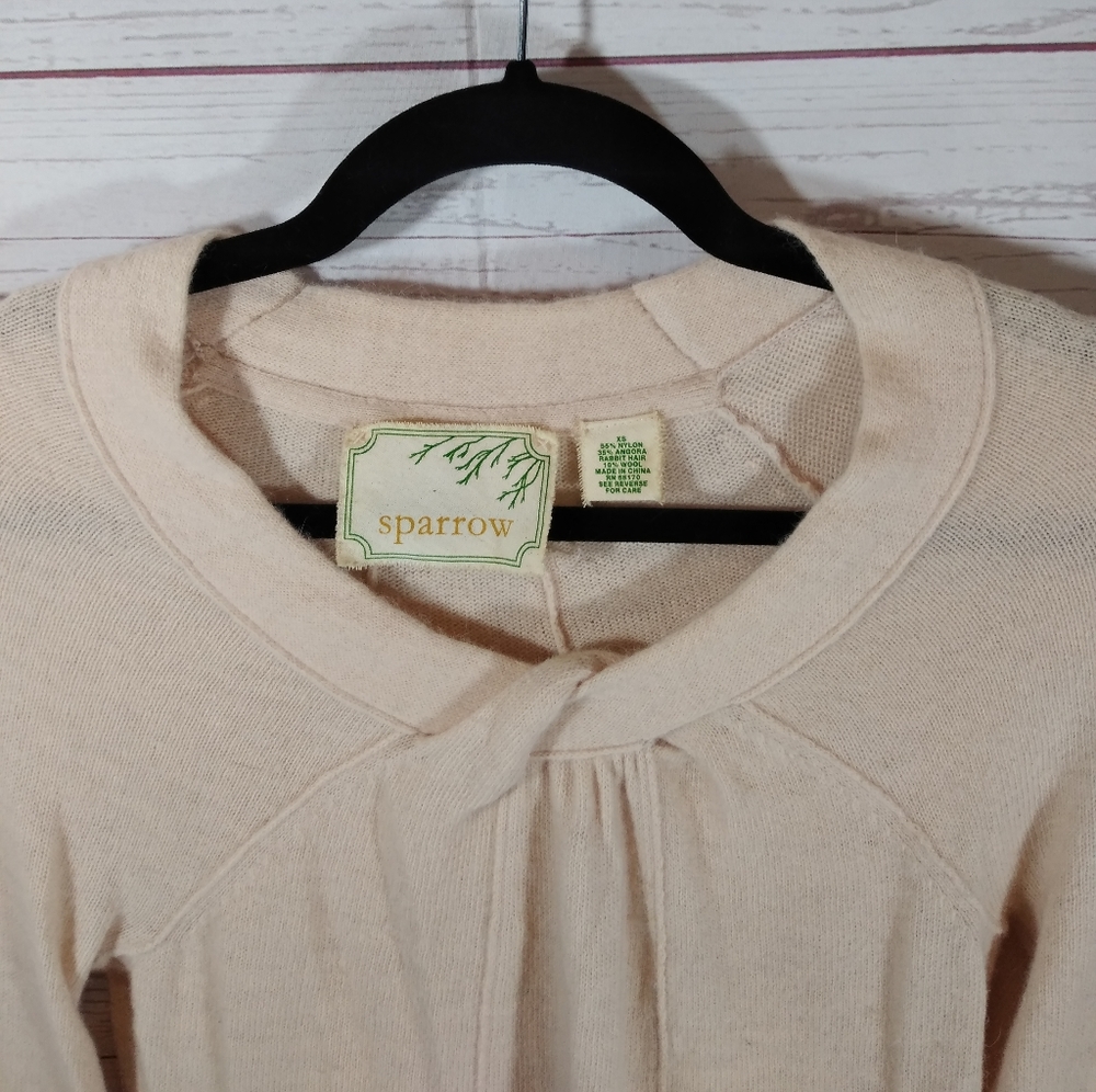 Sparrow Anthropologie Love Knot Pullover Sweater